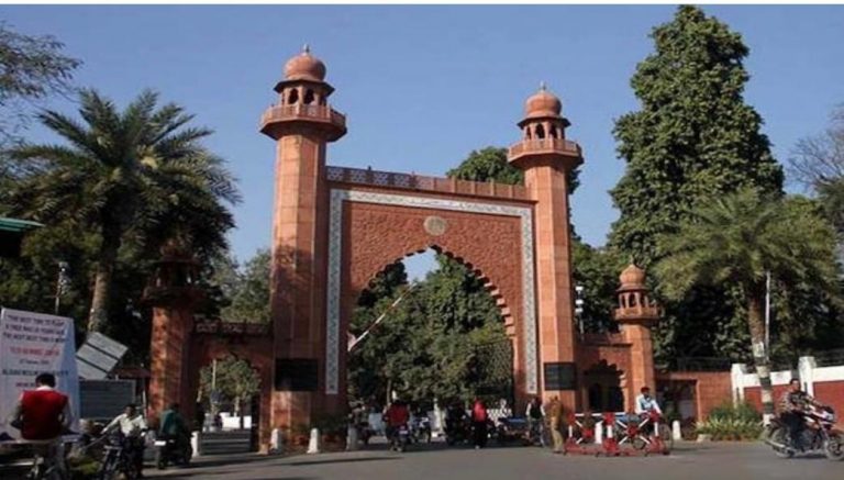 On Independence Day, let’s not forget wound and pain given by Aligarh Muslim University, its hero Jinnah and Direct Action Day to the nation