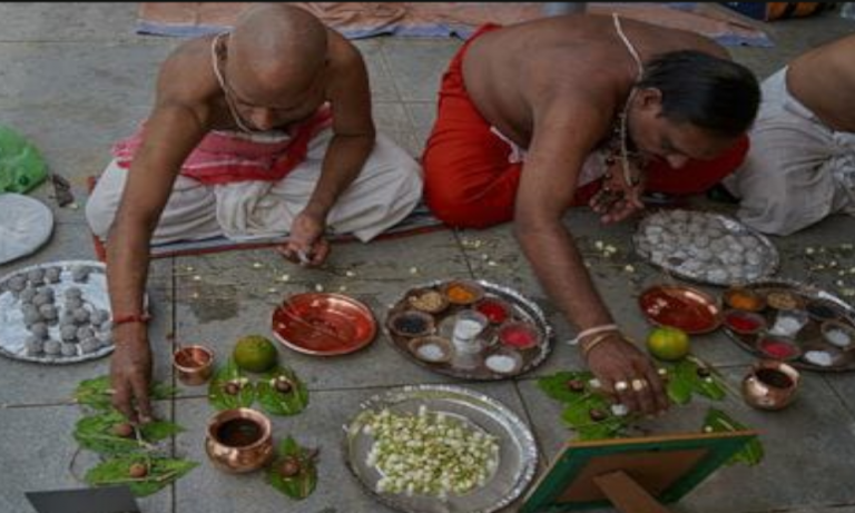 Understanding Pitruapaksh & it’s significance in Hinduism